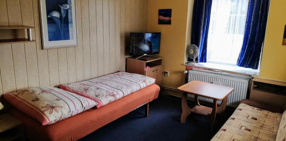 Penzion U Soudu Liberec Kültér fotó